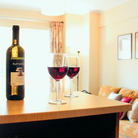 Charming Apartment Near Athens Center And The Sea Exteriör bild