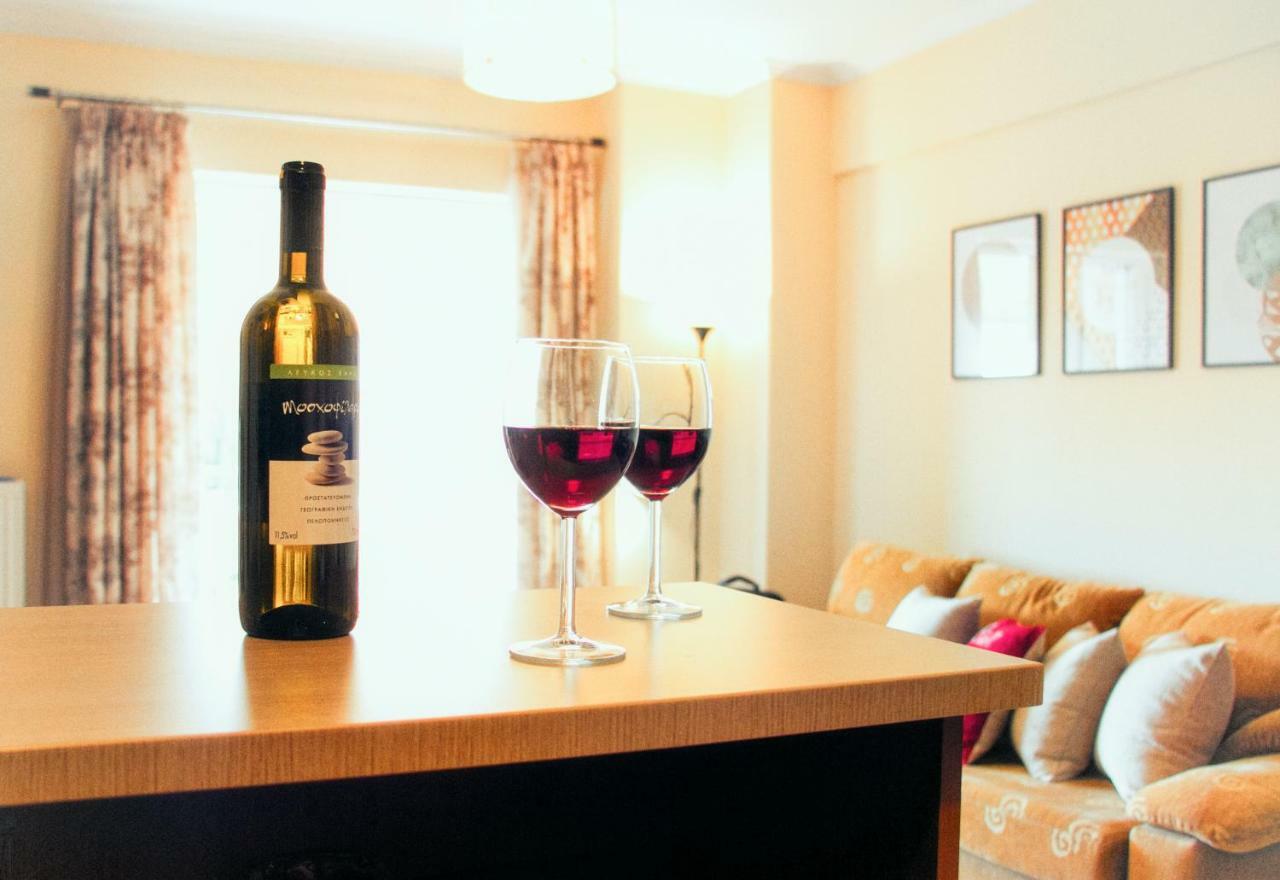 Charming Apartment Near Athens Center And The Sea Exteriör bild